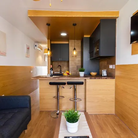 Holiday home Swimsuit Friendly *